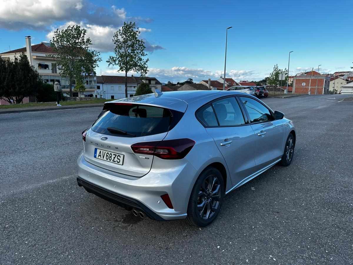 ford-focus-1-0-ecoboost-mild-hybrid-2023-gasolina-999cc