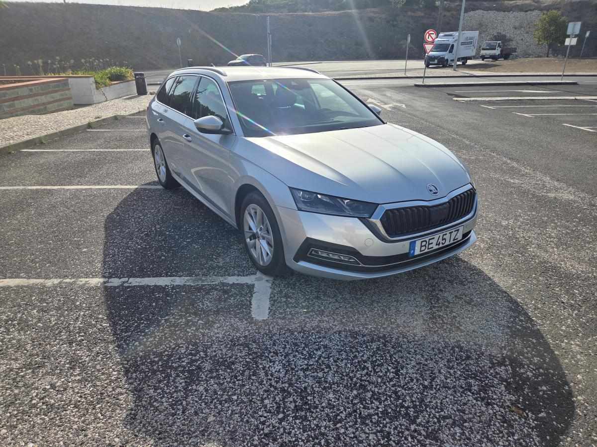 skoda-octavia-2023-diesel-1968cc