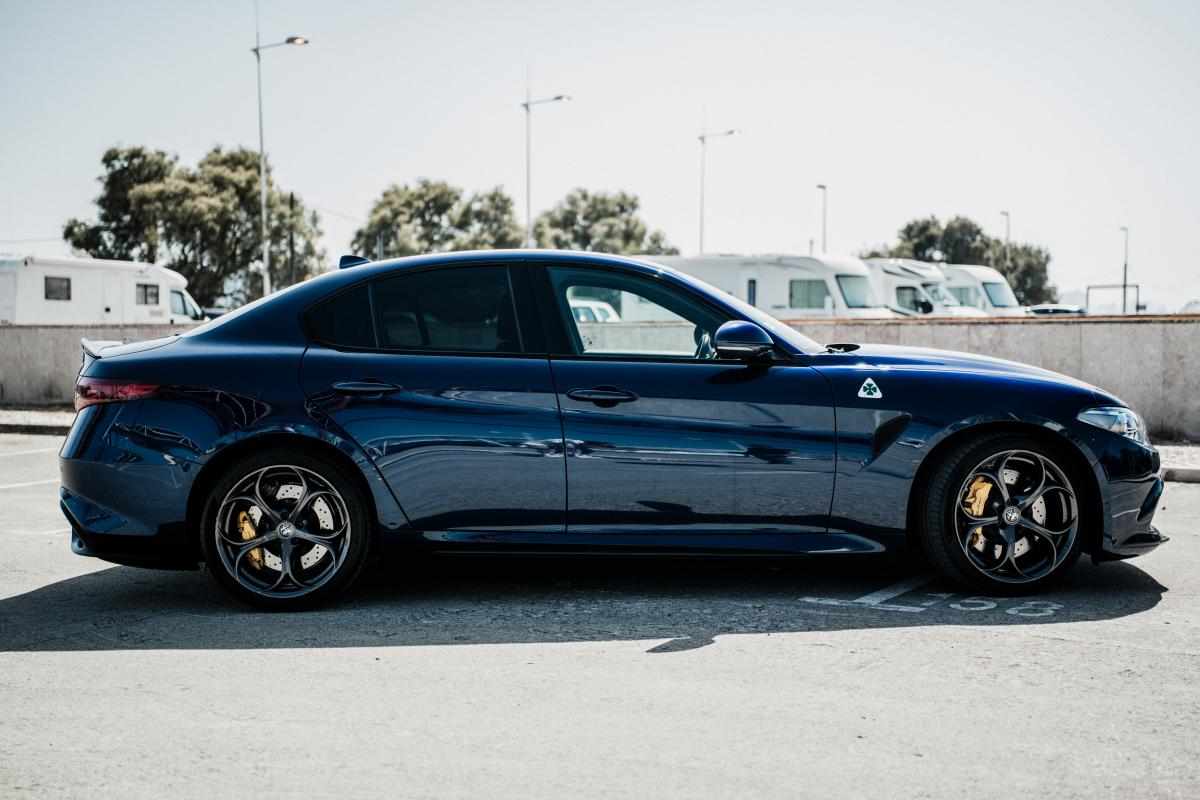 alfa-romeo-giulia-quadrifoglio-2-9-v6-2019-gasolina-2891cc