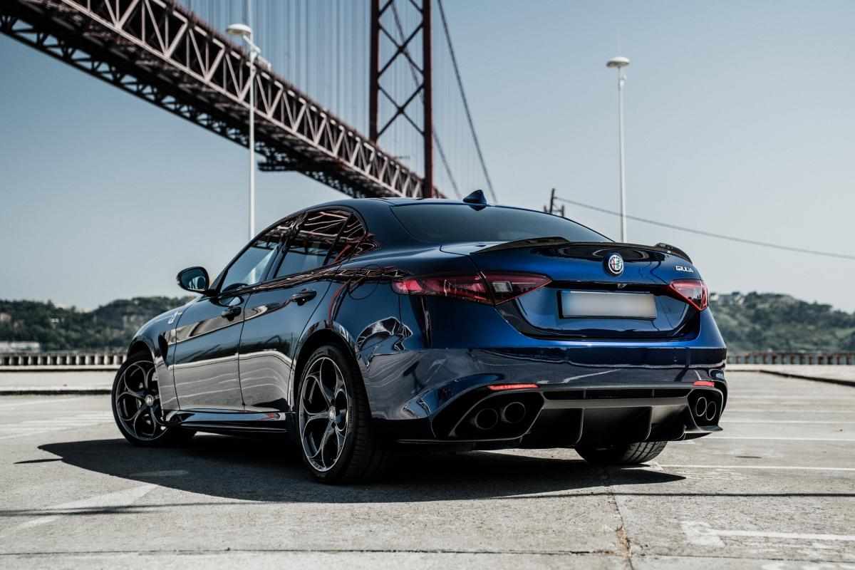 alfa-romeo-giulia-quadrifoglio-2-9-v6-2019-gasolina-2891cc