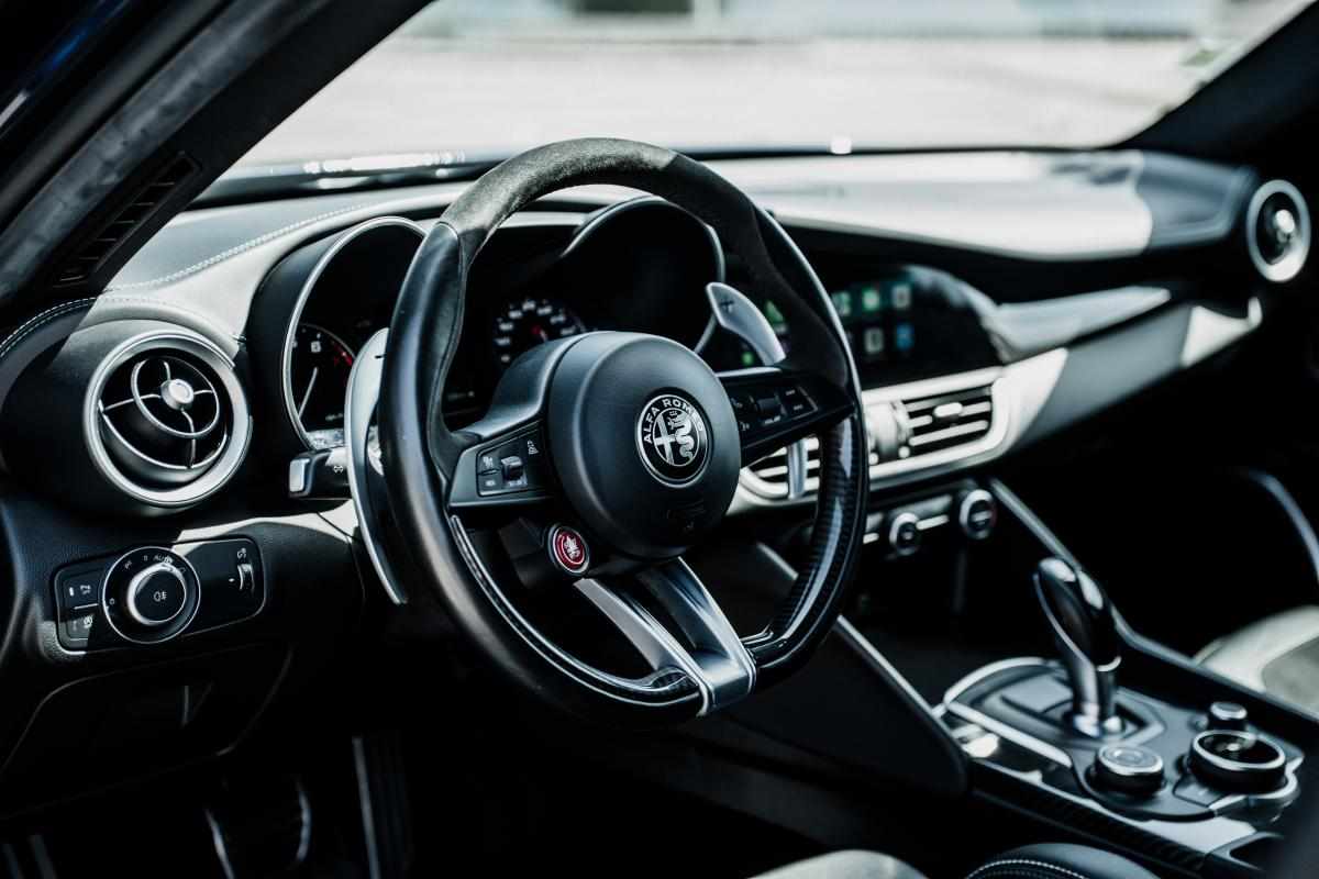 alfa-romeo-giulia-quadrifoglio-2-9-v6-2019-gasolina-2891cc