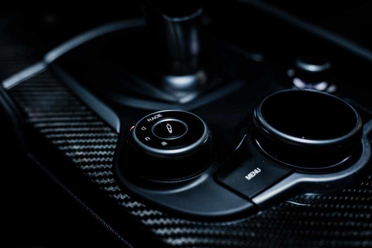 alfa-romeo-giulia-quadrifoglio-2-9-v6-2019-gasolina-2891cc