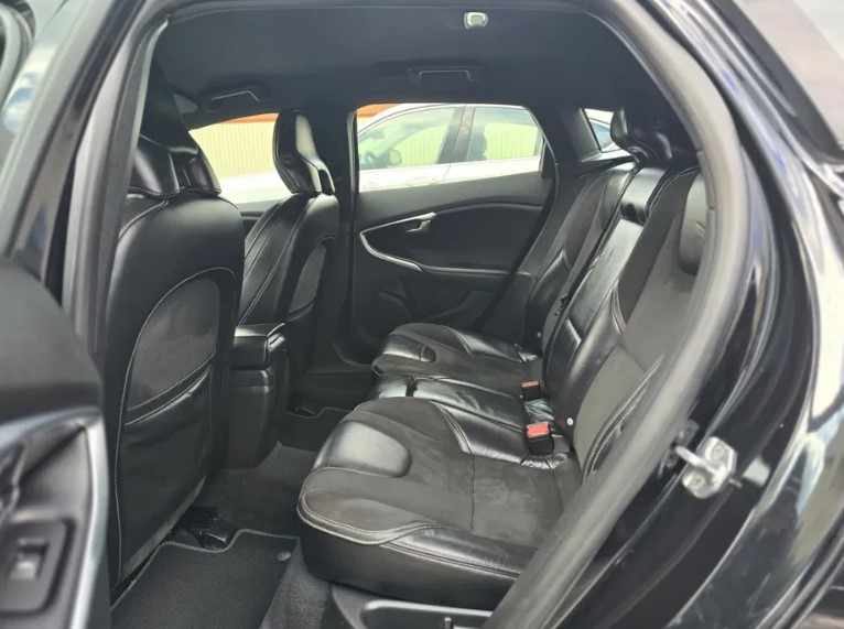 volvo-v40-1-6-d2-2013-diesel-1560cc