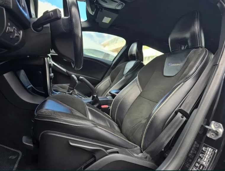 volvo-v40-1-6-d2-2013-diesel-1560cc