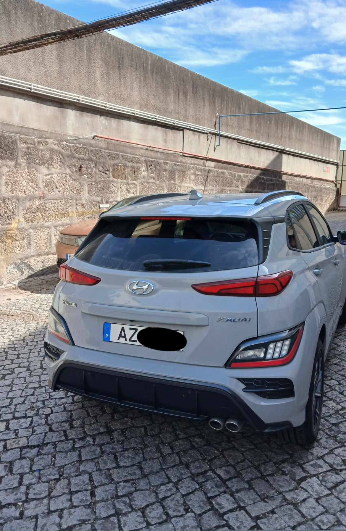 hyundai-kauai-1-0t-2023-gasolina-998cc