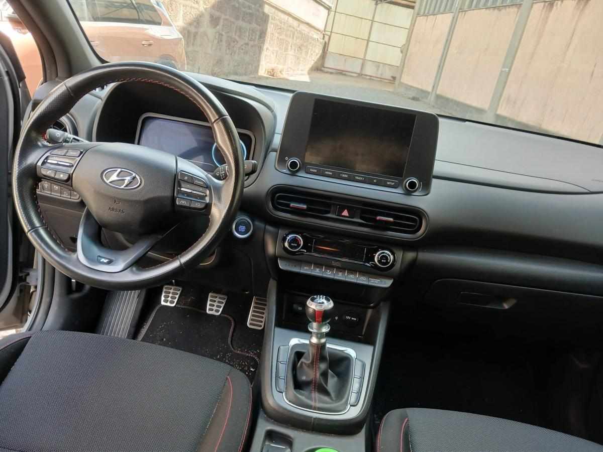hyundai-kauai-1-0t-2023-gasolina-998cc