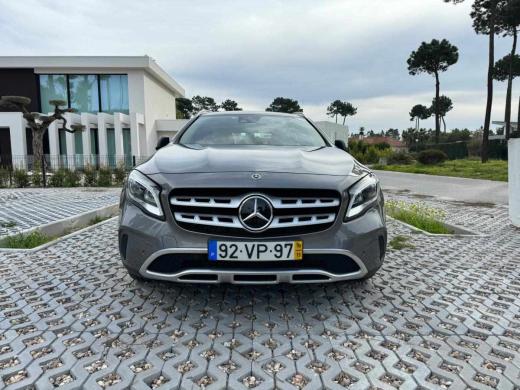 mercedes-benz-gla-200-d-2018-diesel-2143cc