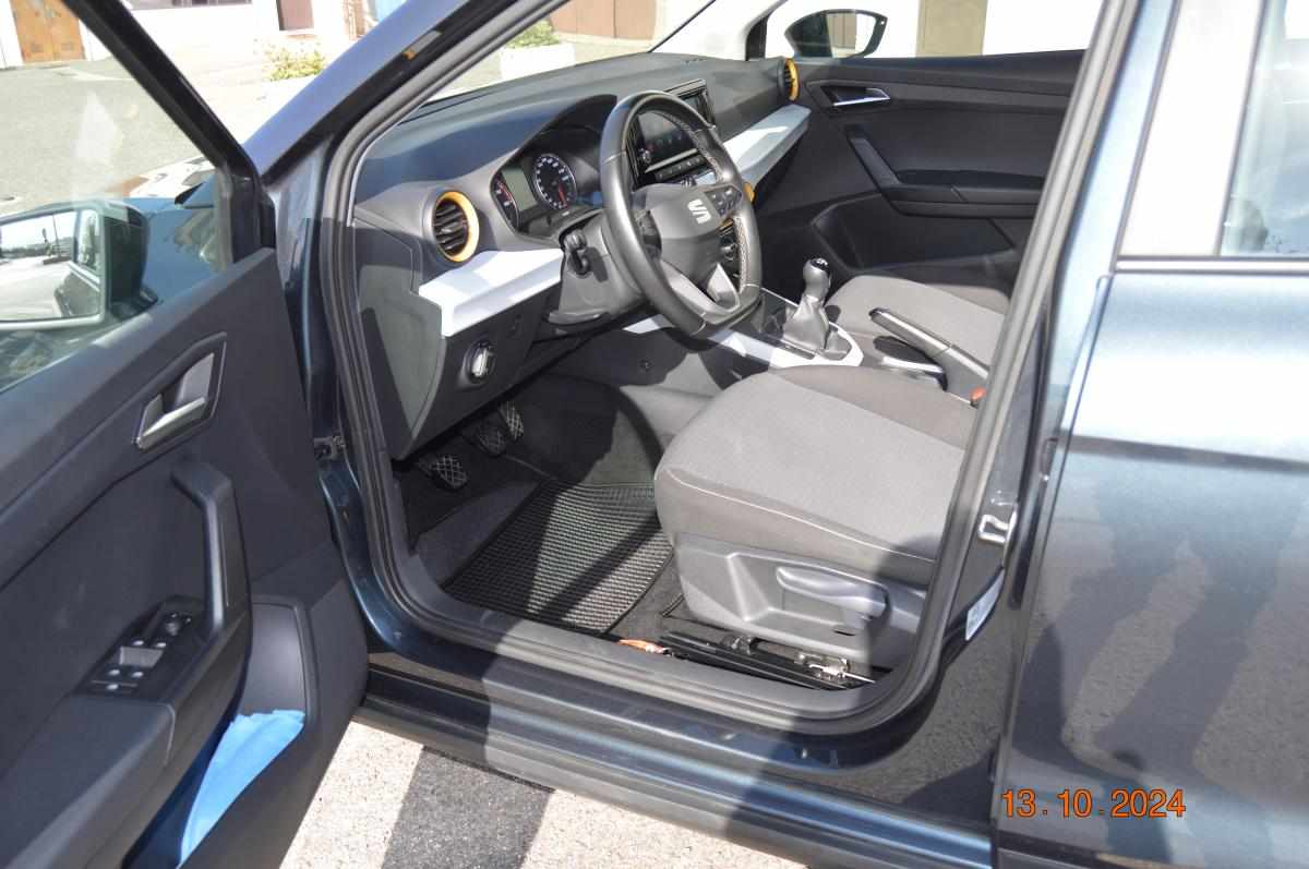 seat-arona-1-0-tsi-2022-gasolina-999cc