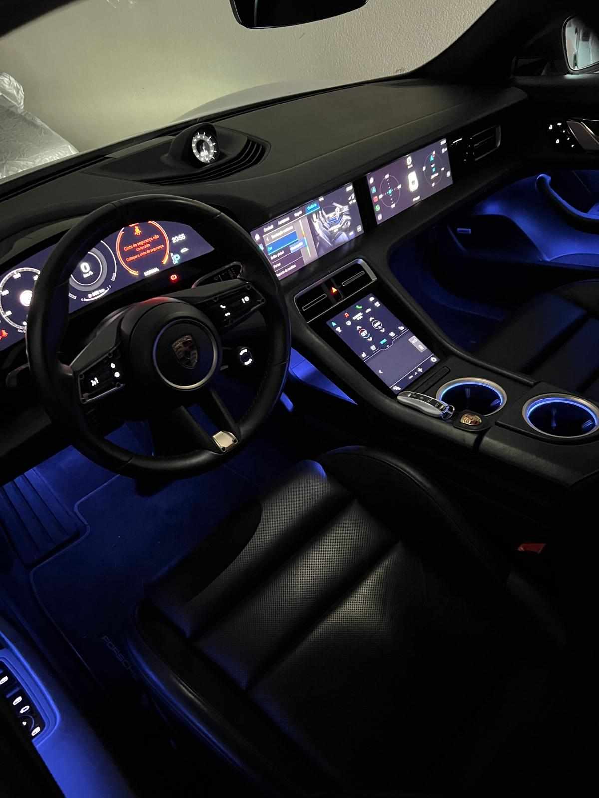 porsche-taycan-turbo-s-2020-eletrico