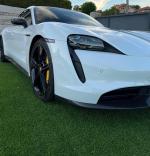 porsche-taycan-turbo-s-2020-eletrico