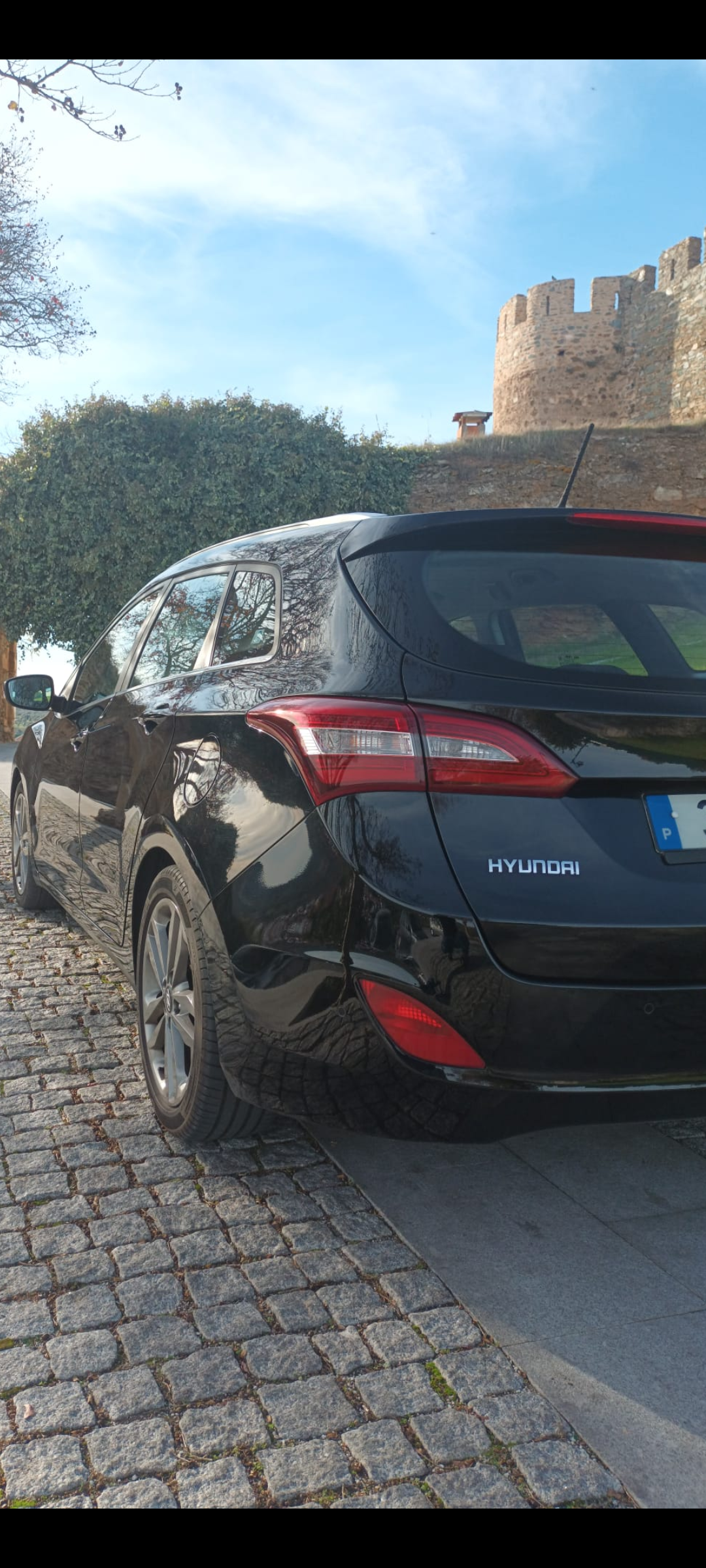 hyundai-i30-1-6-crdi-2015-diesel-1582cc