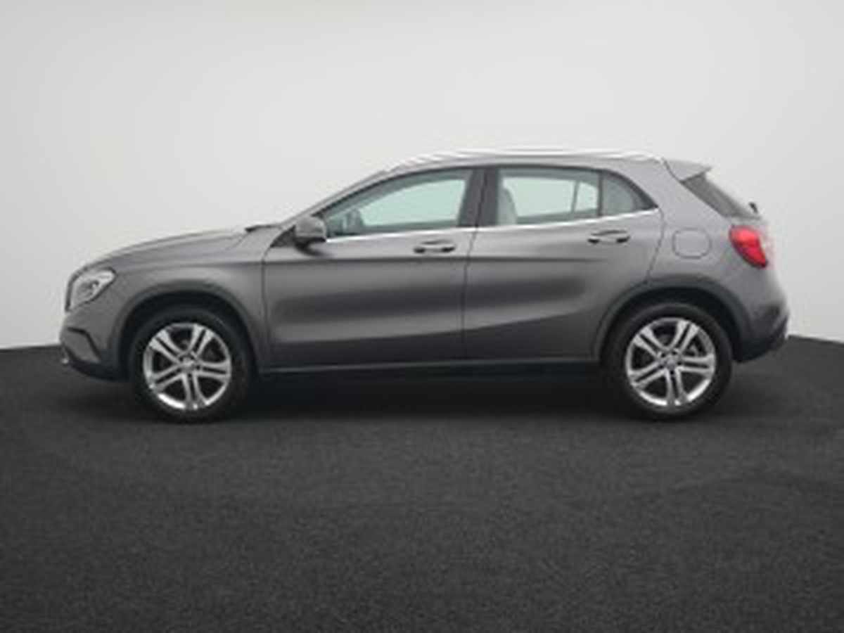 mercedes-benz-gla-180-cdi-2016-diesel-1461cc