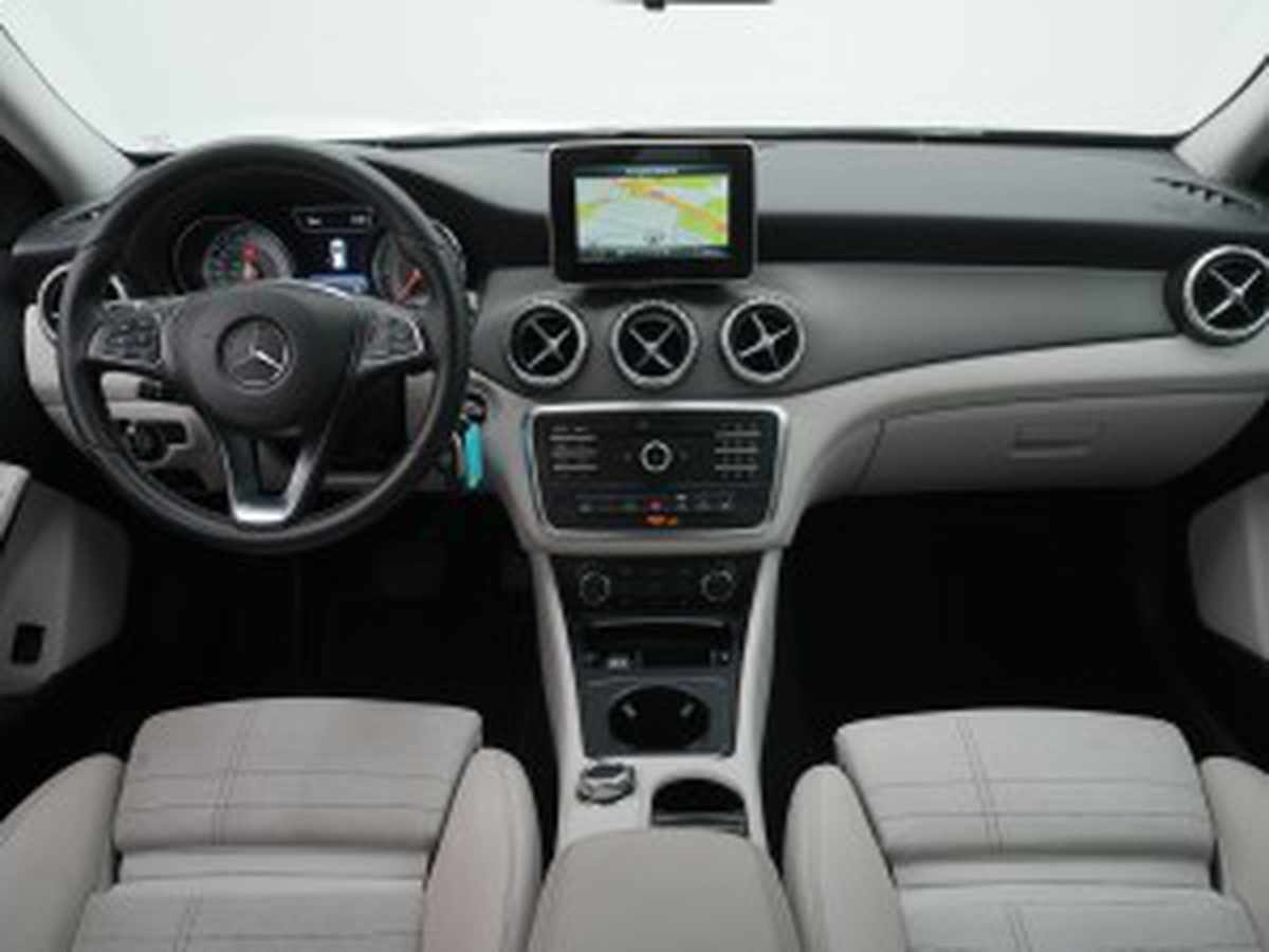 mercedes-benz-gla-180-cdi-2016-diesel-1461cc