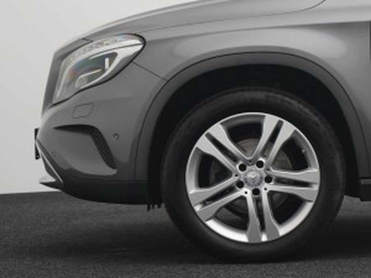 mercedes-benz-gla-180-cdi-2016-diesel-1461cc