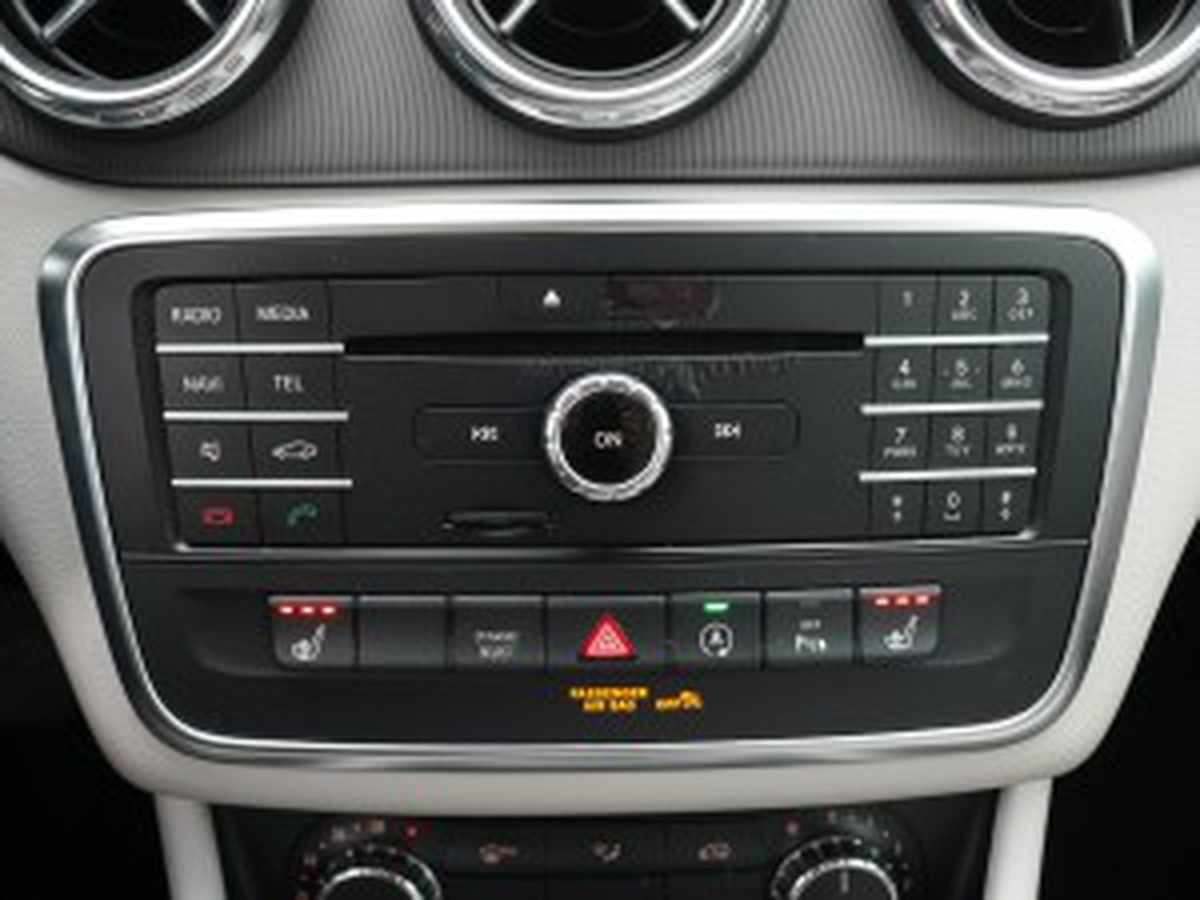 mercedes-benz-gla-180-cdi-2016-diesel-1461cc