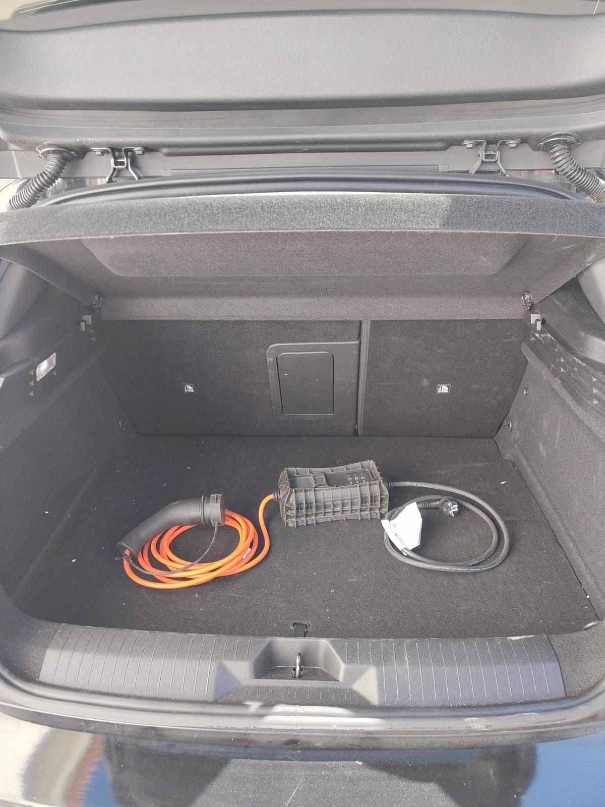 opel-astra-hybrid-2023-hibrido-plug-in-1598cc