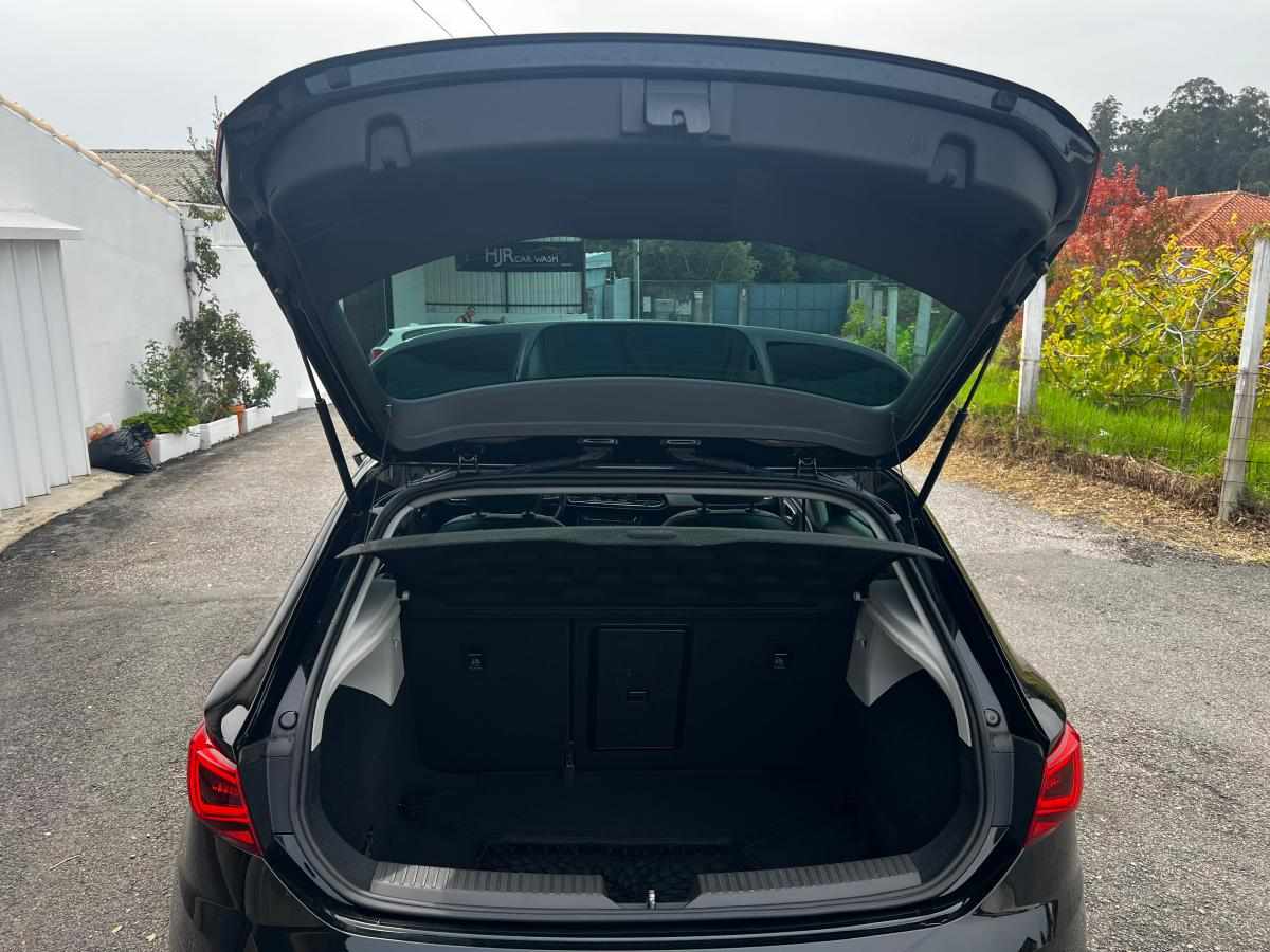 seat-leon-2-0-tdi-2018-diesel-1968cc
