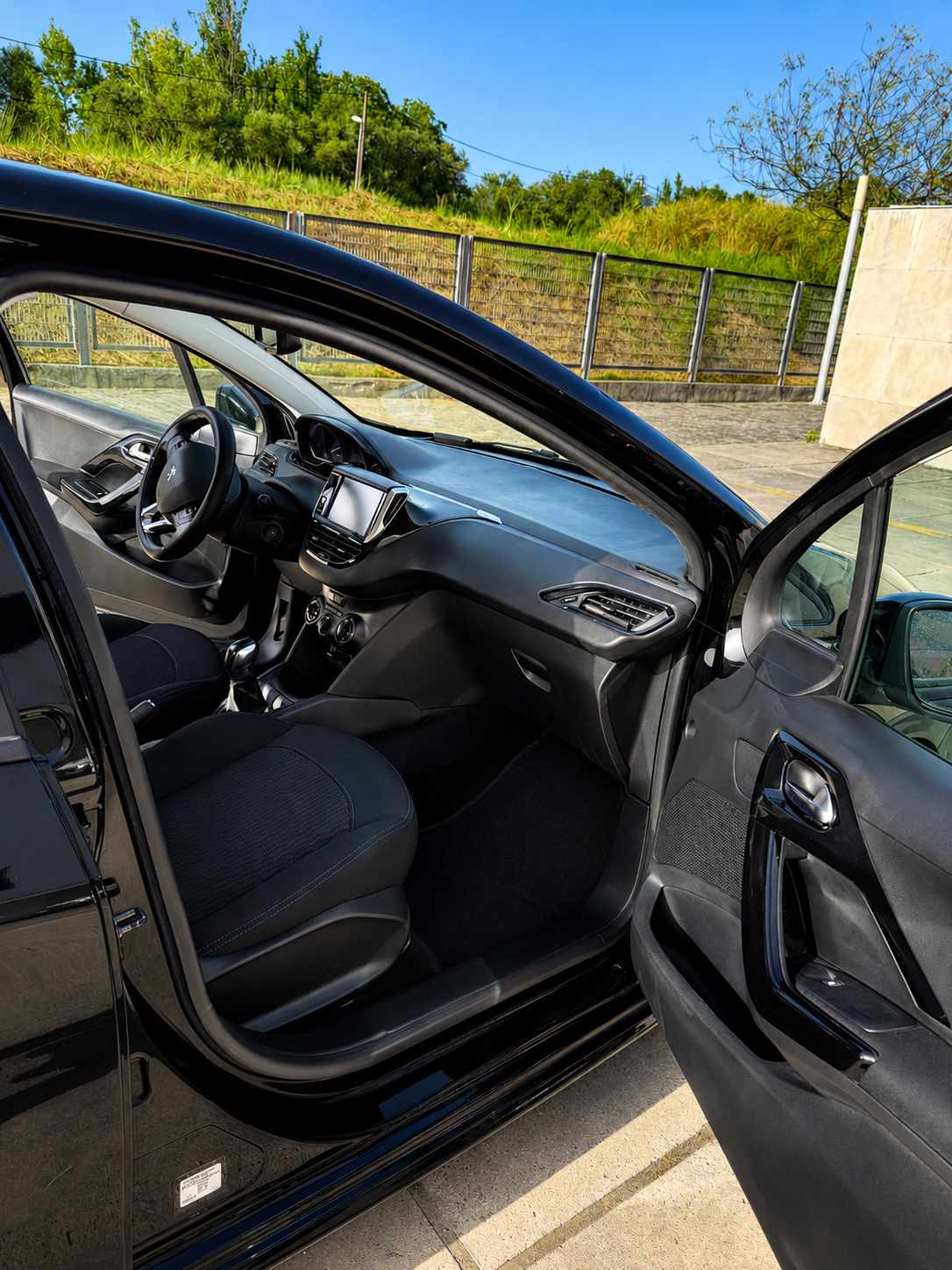 peugeot-208-1-2-vti-2019-gasolina-1199cc