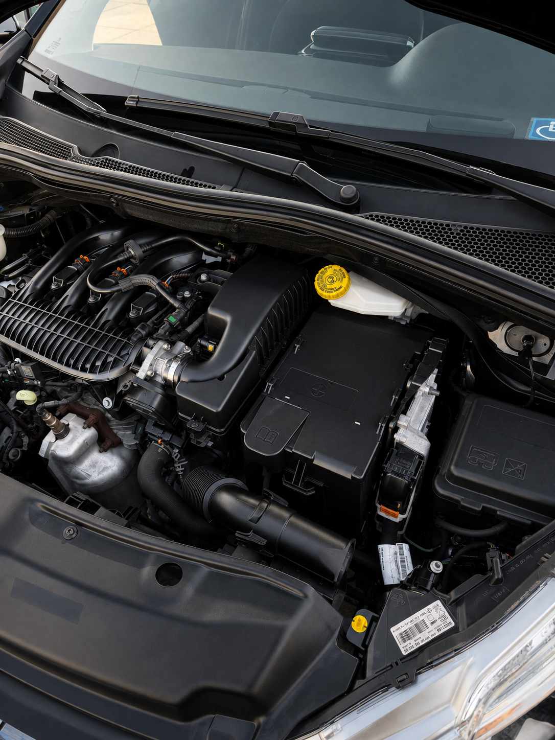 peugeot-208-1-2-vti-2019-gasolina-1199cc