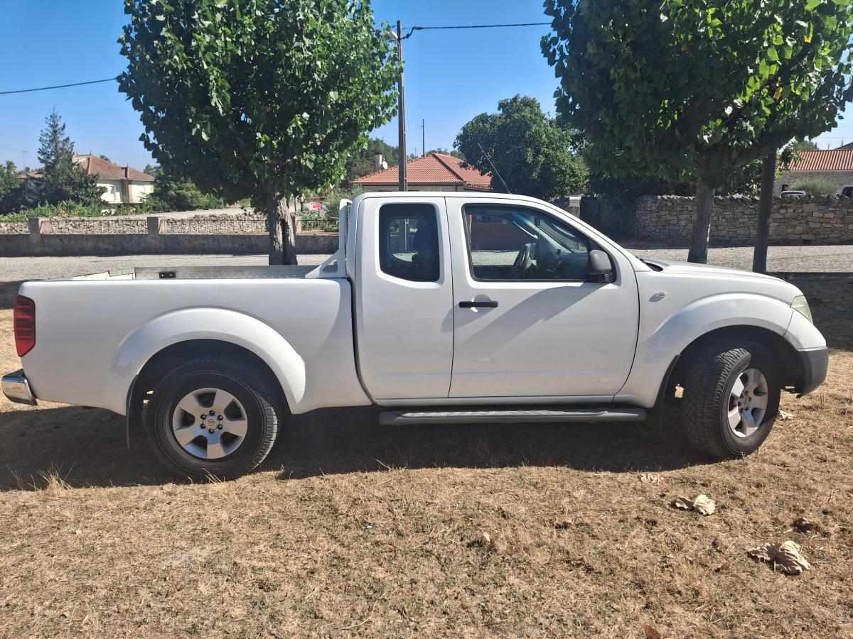 nissan-navara-2-5-174cv-2006-diesel-2488cc