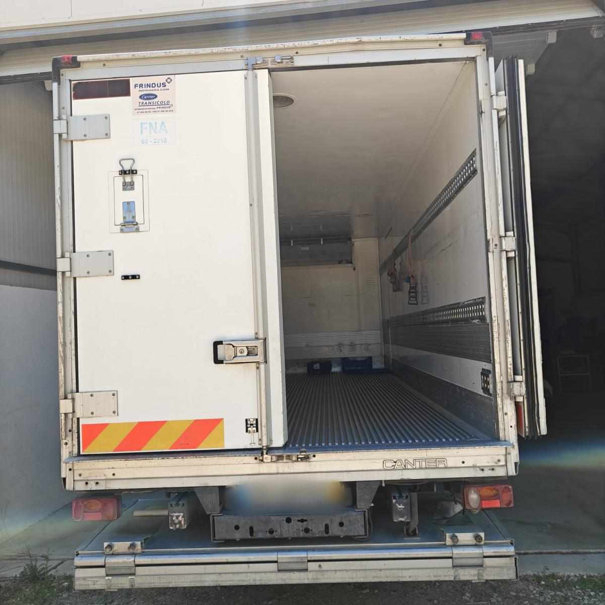 mitsubishi-canter-3-9-143cv-2001-diesel-3908cc