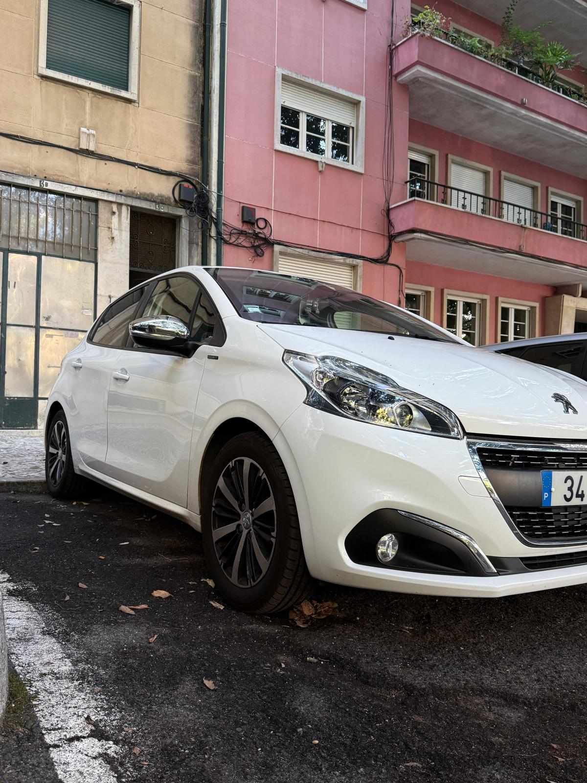 peugeot-208-1-2-vti-2019-gasolina-1199cc