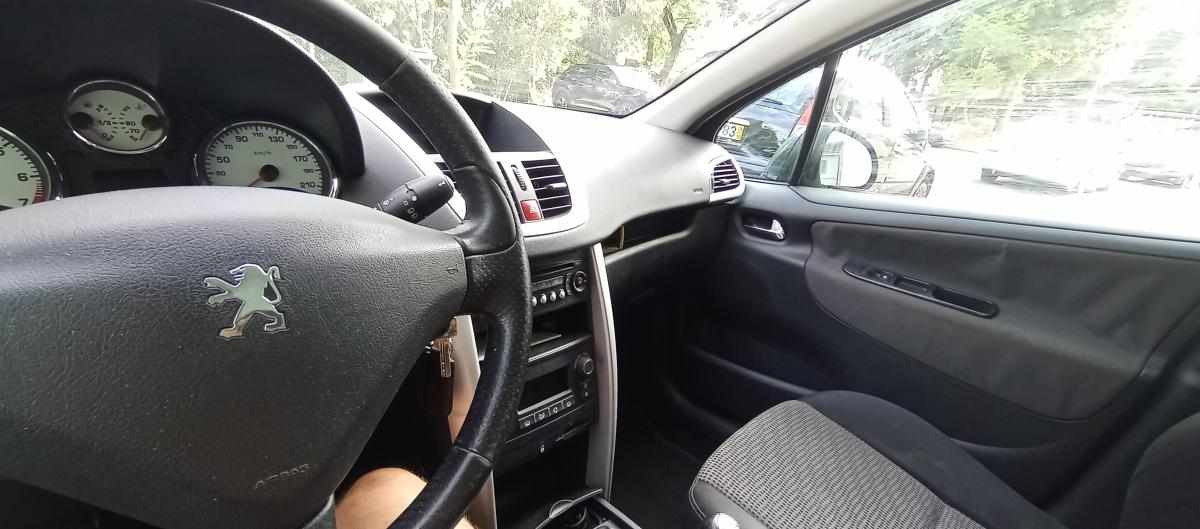 peugeot-207-1-4-vti-2009-gasolina-1397cc