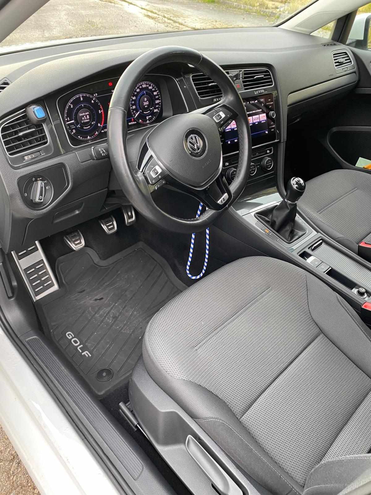 volkswagen-golf-1-6-tdi-bluemotion-2020-diesel-1598cc