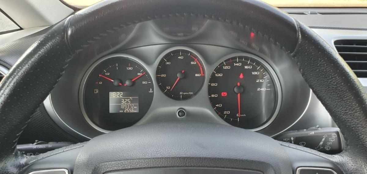 seat-leon-2-0-tdi-2011-diesel-1968cc