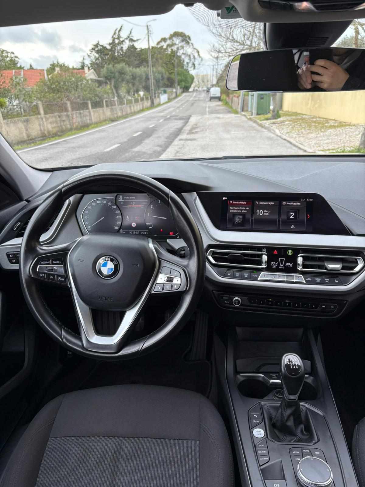 bmw-serie-1-118i-2020-gasolina-1499cc