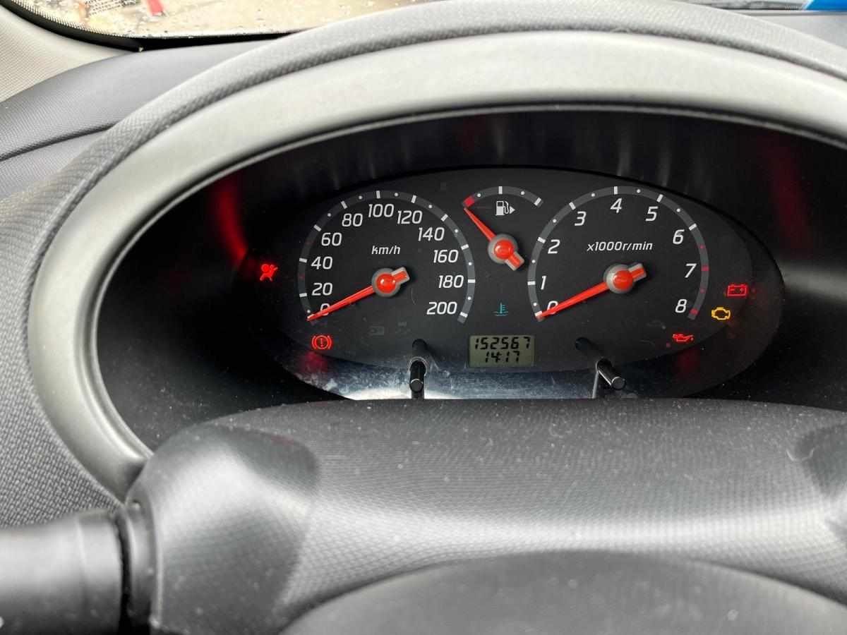 nissan-micra-1-0-65cv-2005-gasolina-998cc