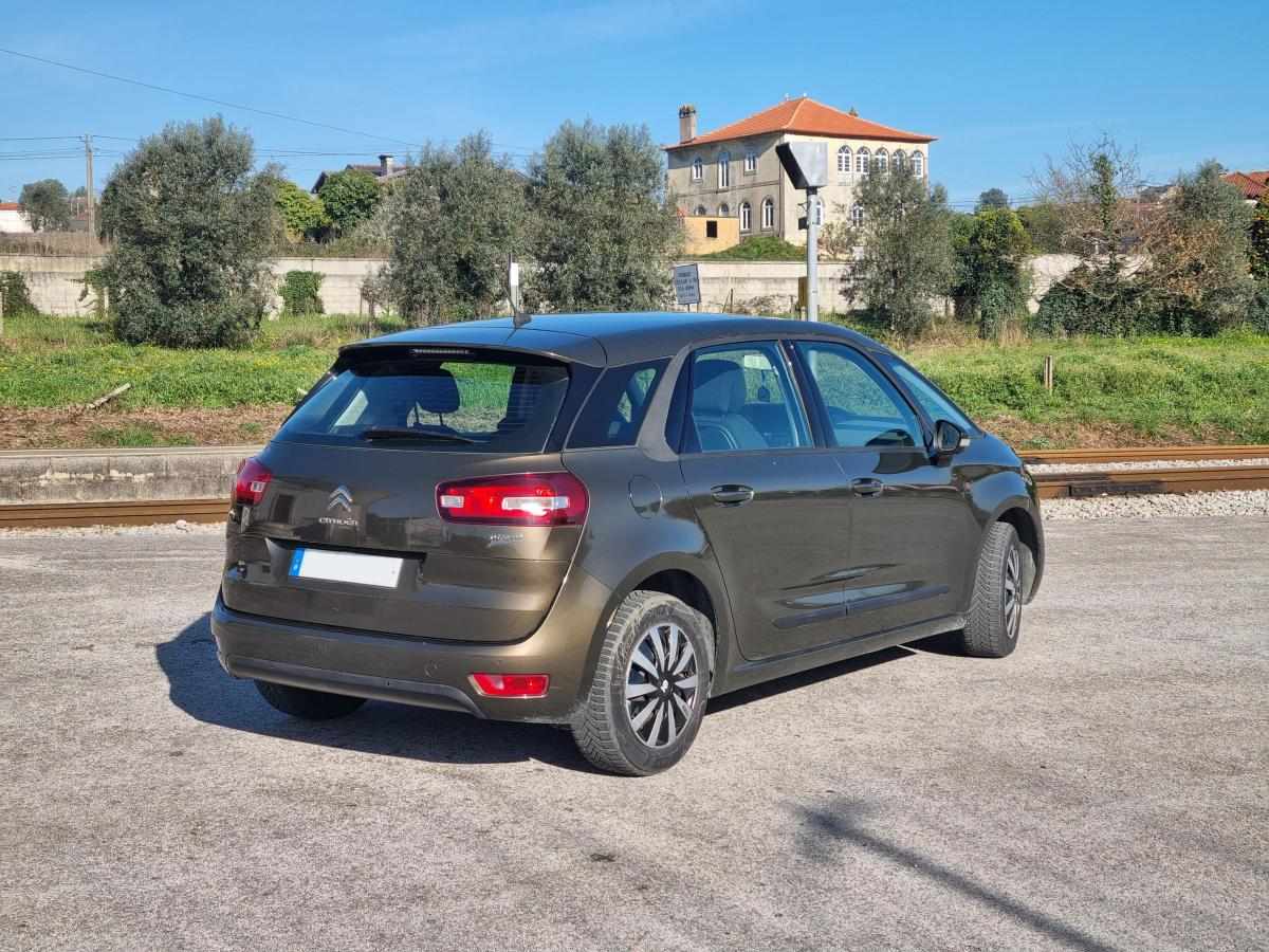 citroen-c4-picasso-1-6-hdi-2015-diesel-1560cc