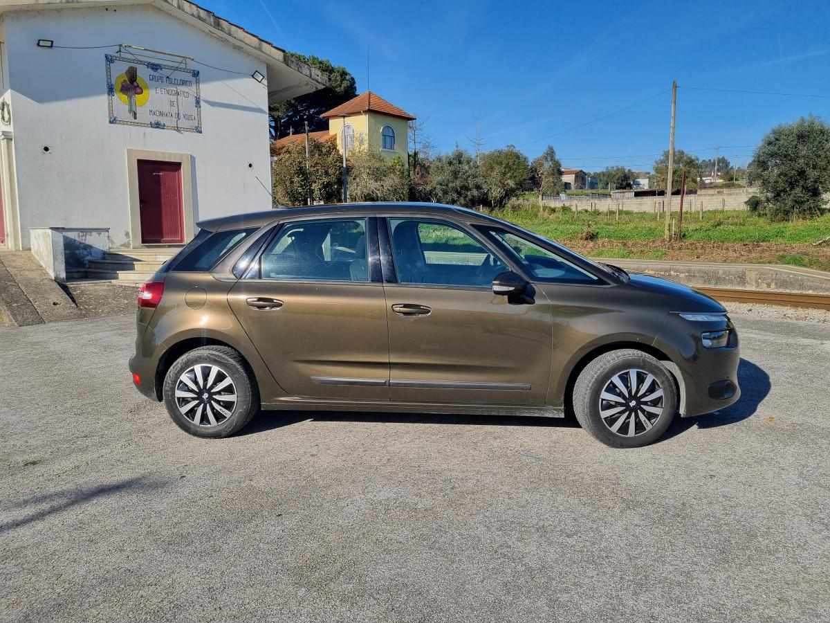 citroen-c4-picasso-1-6-hdi-2015-diesel-1560cc