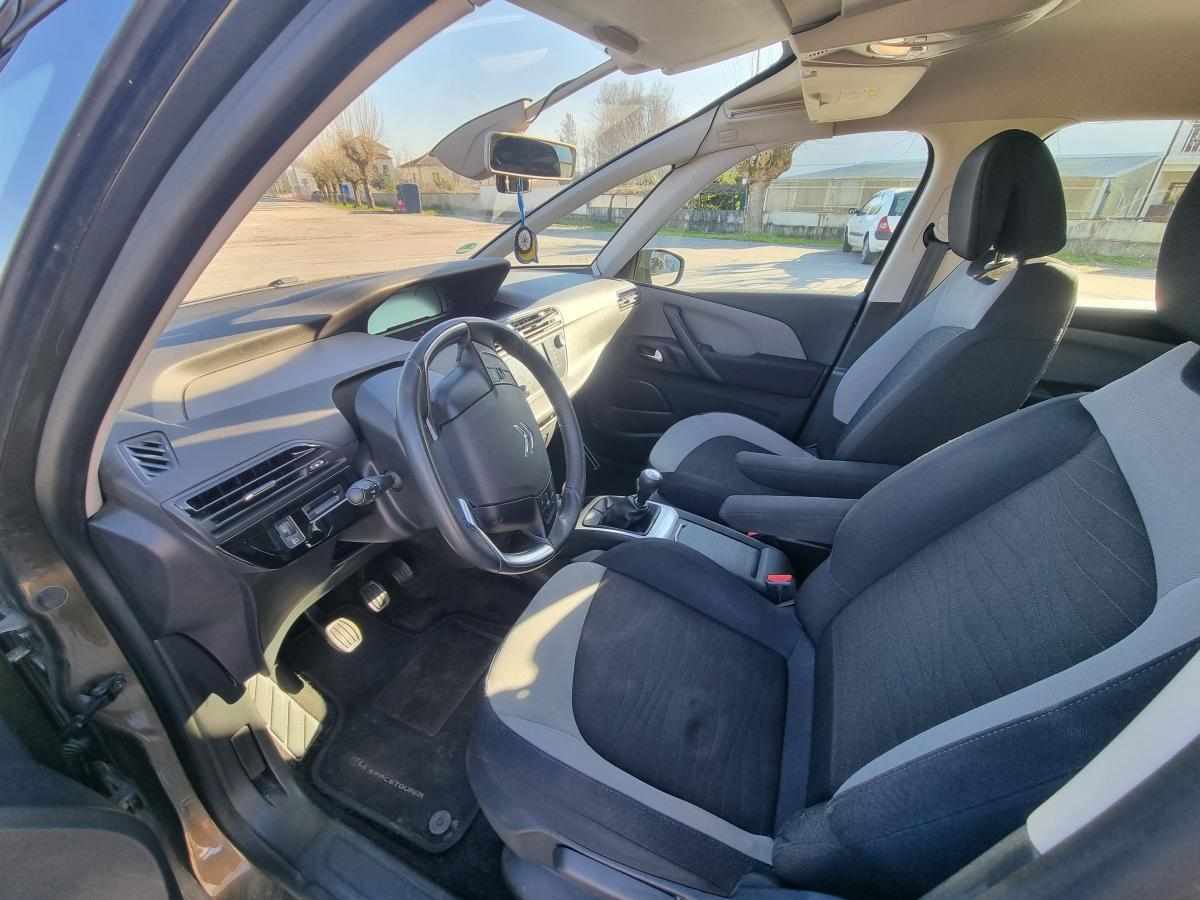 citroen-c4-picasso-1-6-hdi-2015-diesel-1560cc