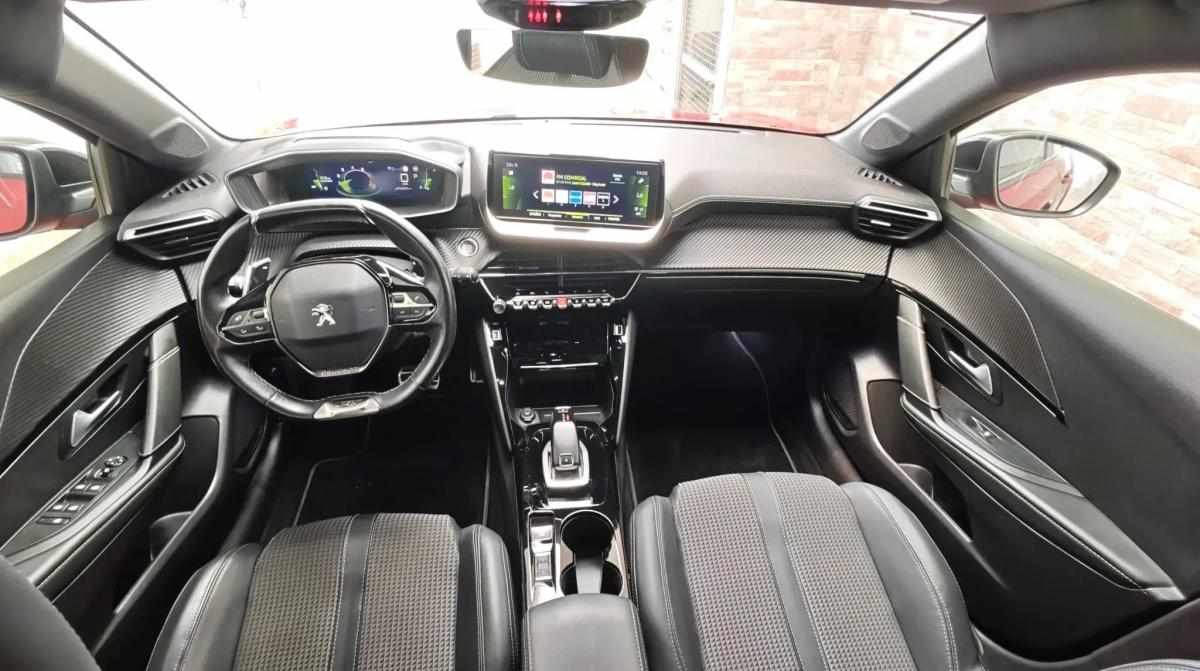 peugeot-208-1-2-puretech-2021-gasolina-1199cc