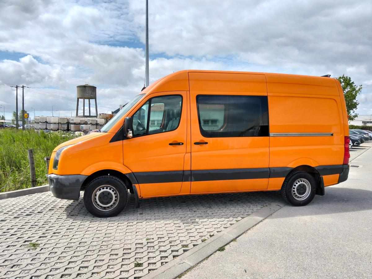 volkswagen-crafter-2-5-136cv-2010-diesel-2461cc