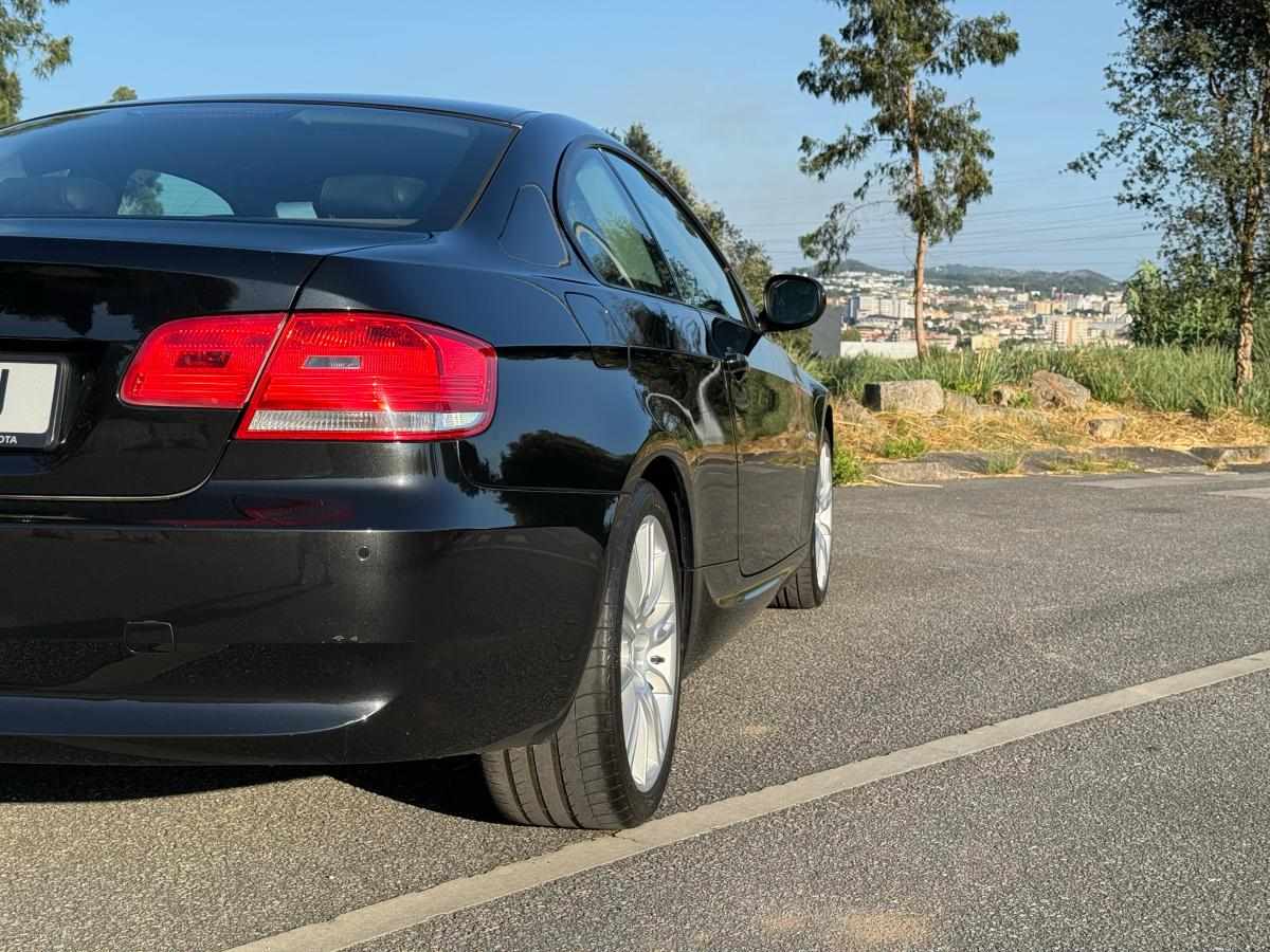 bmw-serie-3-320d-2009-diesel-1995cc