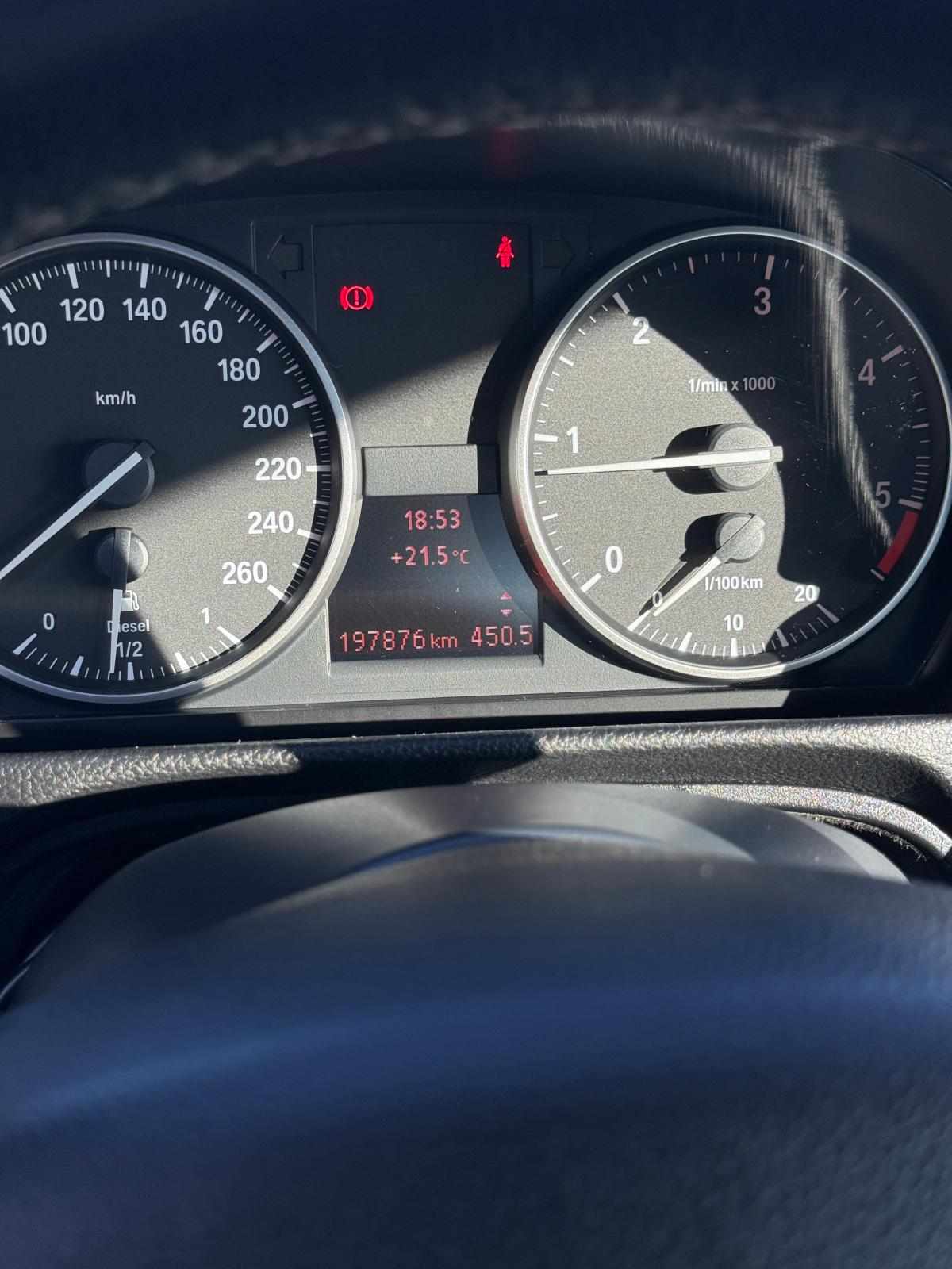 bmw-serie-3-320d-2009-diesel-1995cc