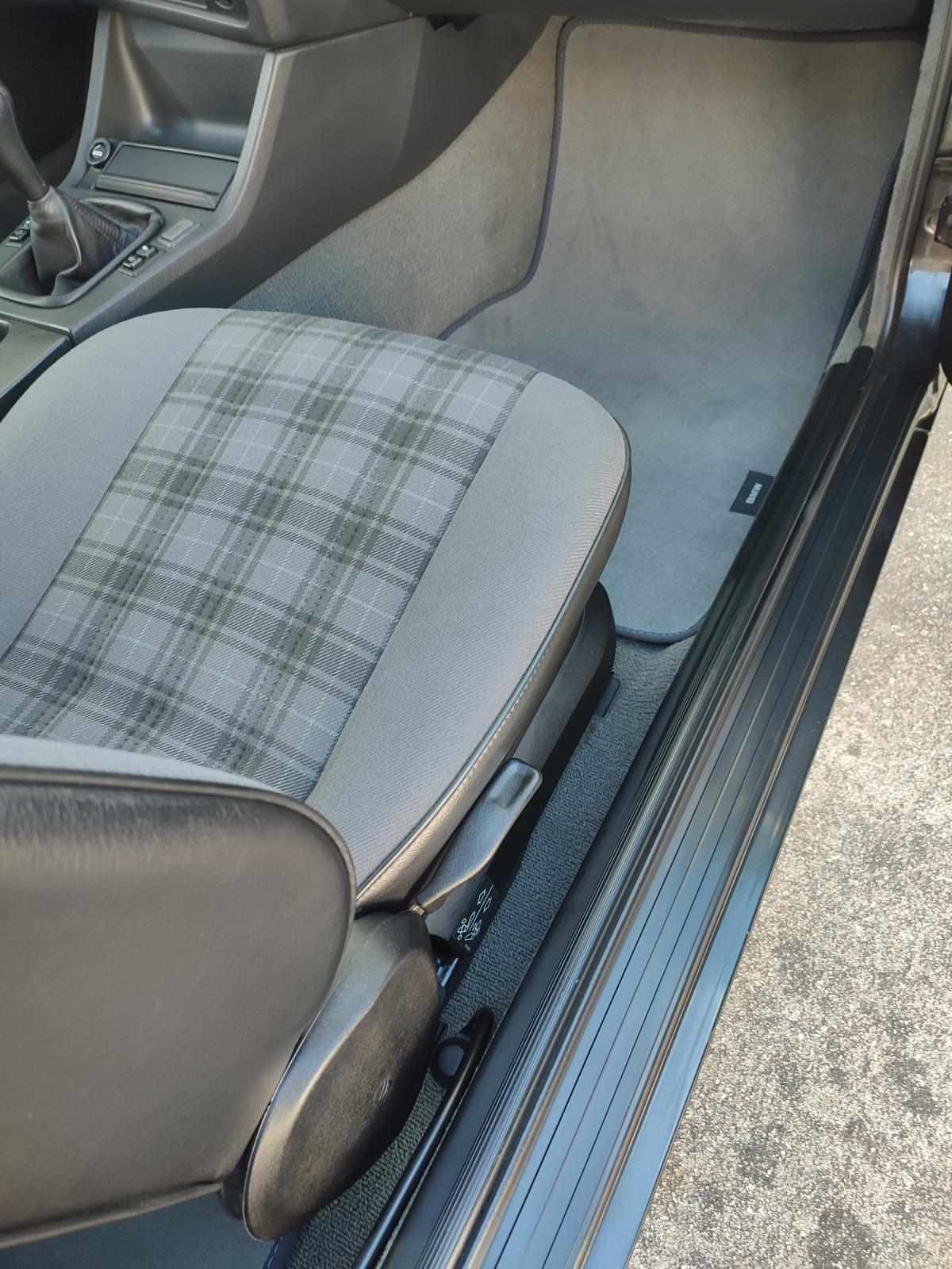 bmw-serie-3-318is-1990-gasolina-1795cc