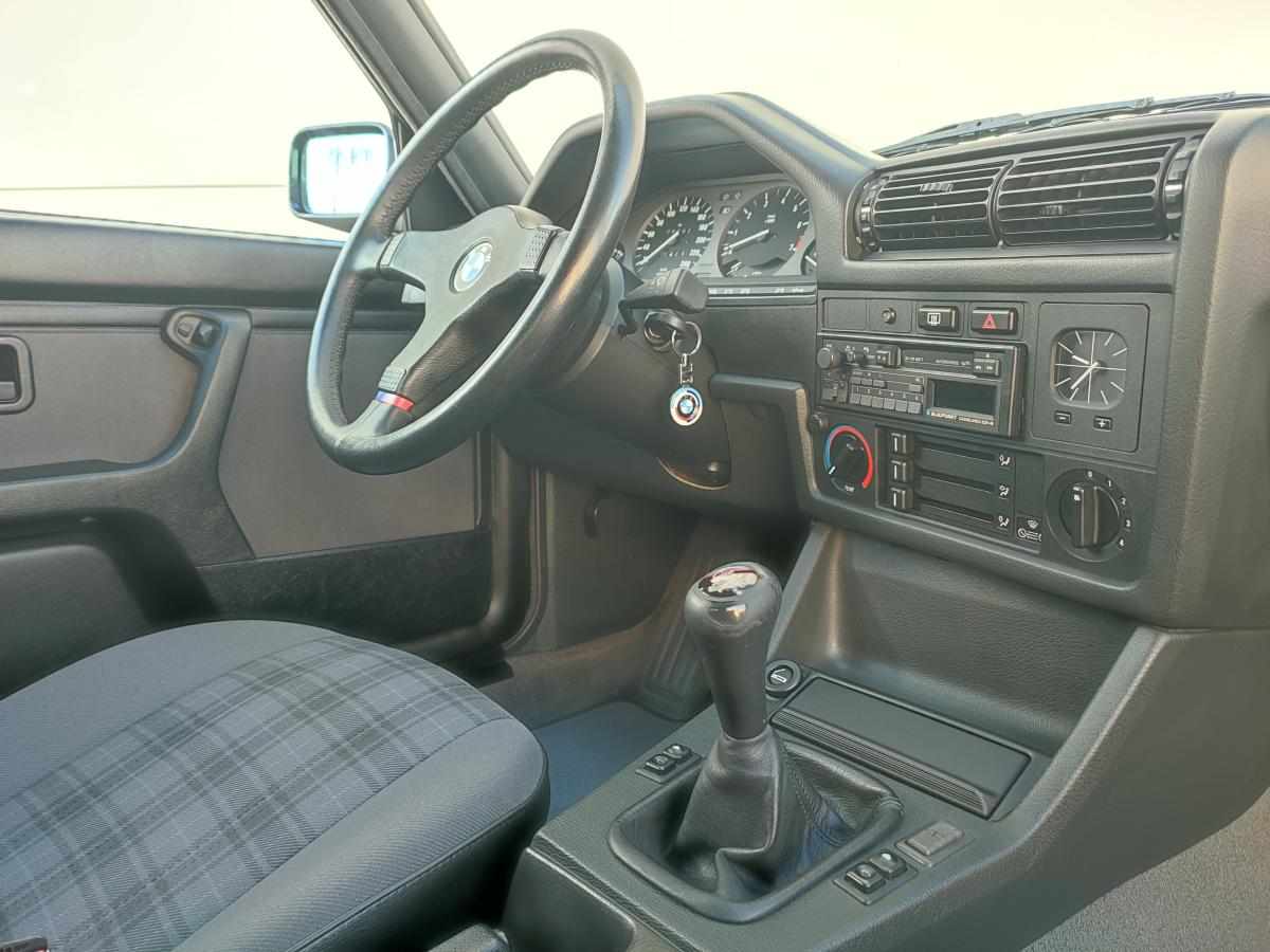 bmw-serie-3-318is-1990-gasolina-1795cc