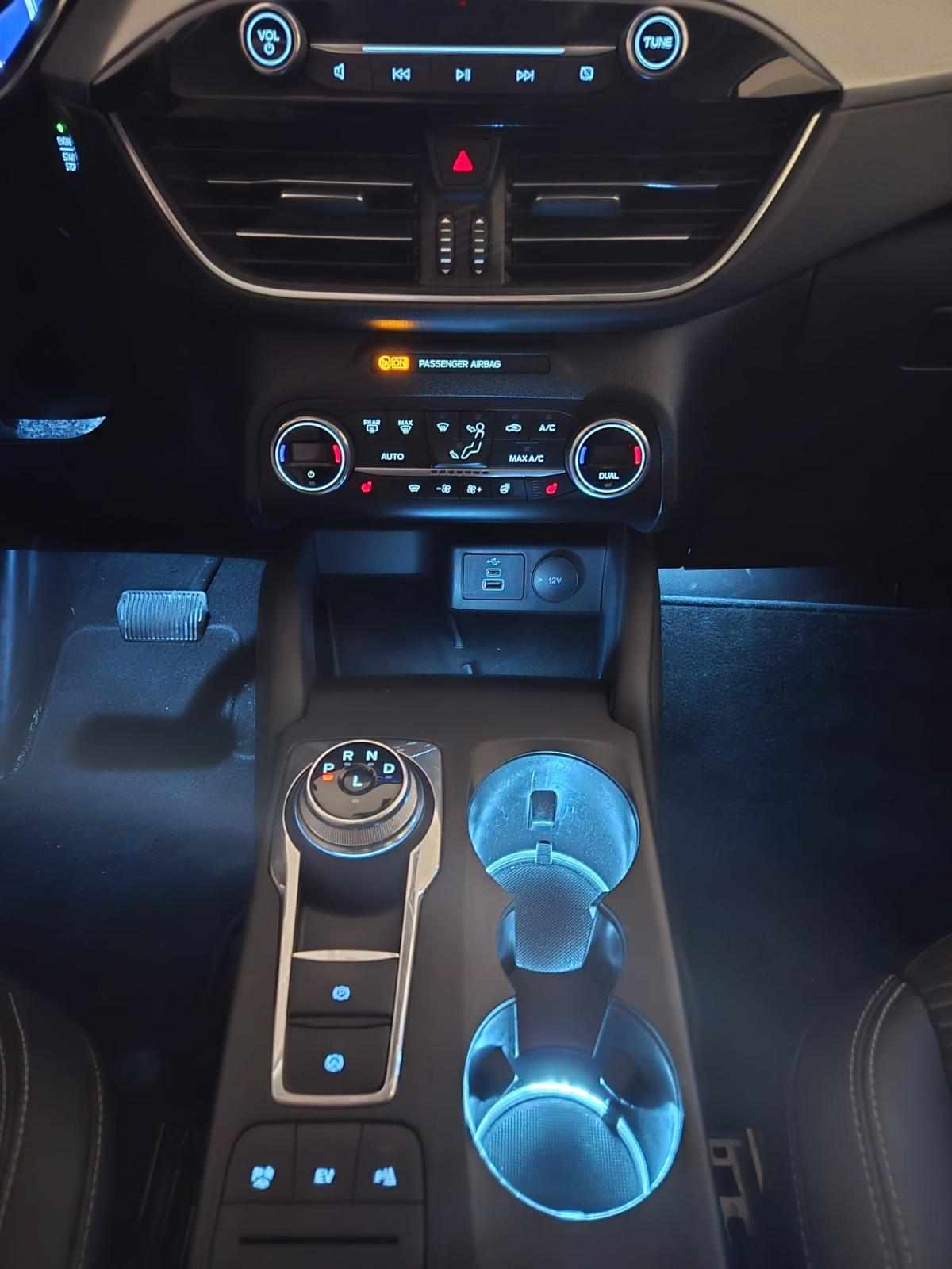 ford-kuga-plug-in-hybrid-2022-gasolina-2488cc