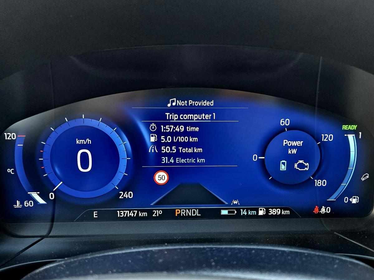 ford-kuga-plug-in-hybrid-2022-gasolina-2488cc