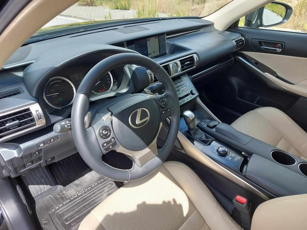 lexus-is-300h-2-5-2014-gasolina-2494cc