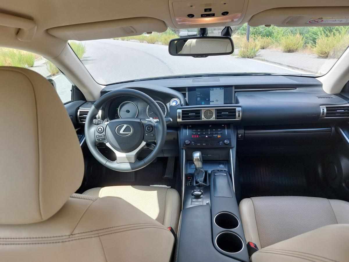 lexus-is-300h-2-5-2014-gasolina-2494cc