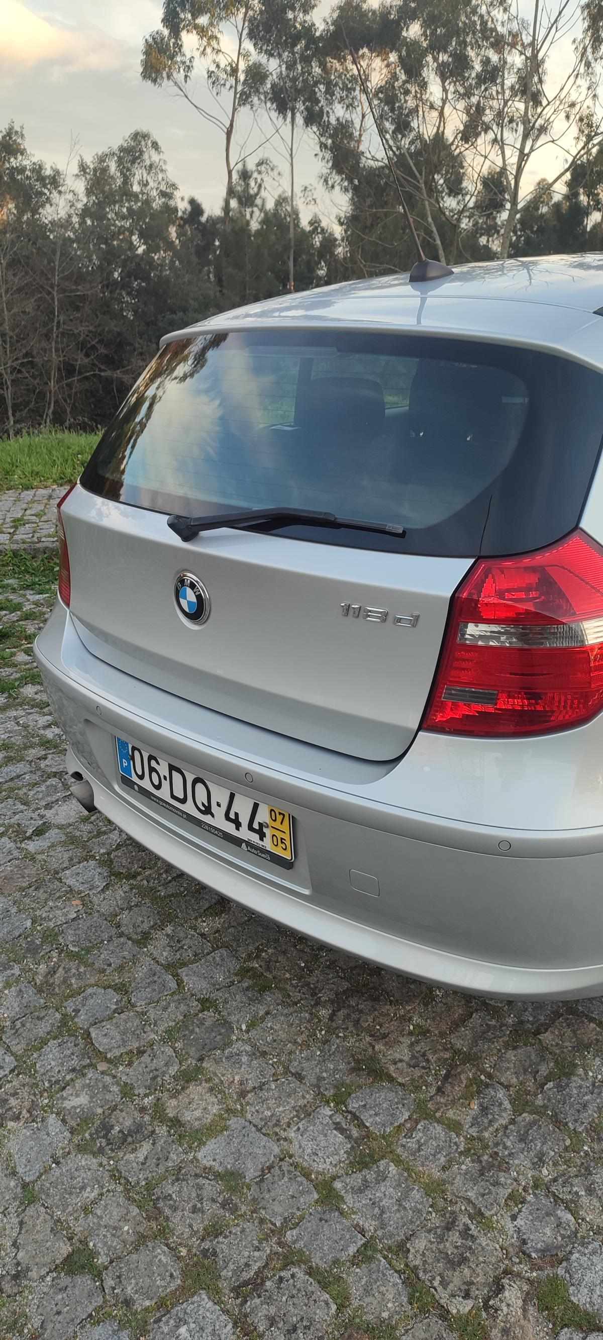 bmw-serie-1-118d-2007-diesel-1995cc