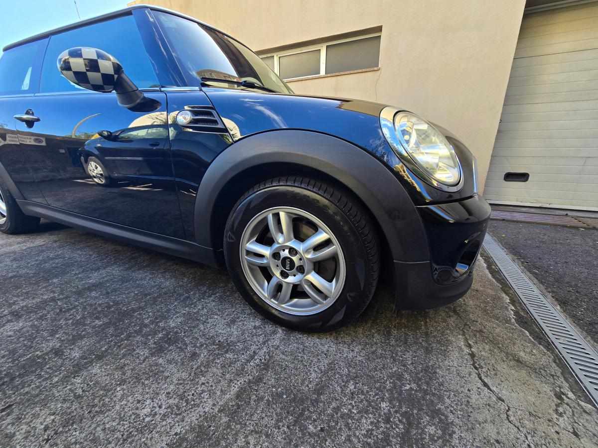mini-hatch-d-1-6-2011-diesel-1598cc