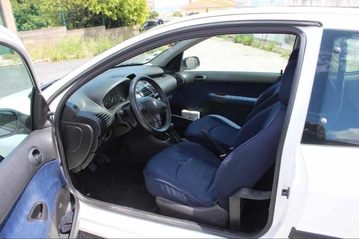 peugeot-206-1-4-hdi-2004-diesel-1398cc