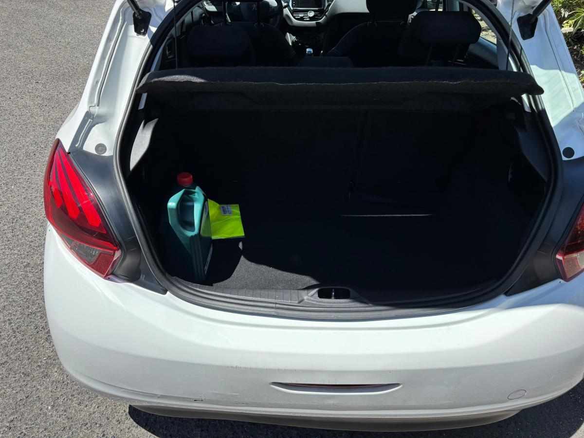 peugeot-208-1-5-bluehdi-2019-diesel-1499cc