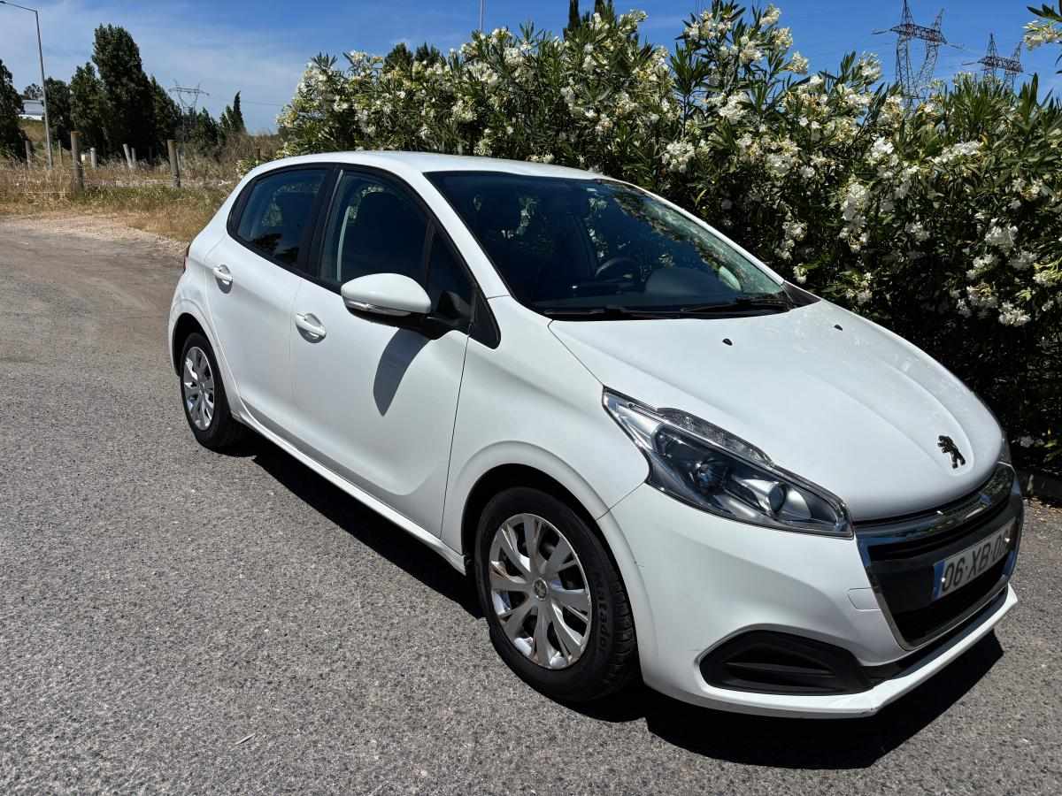 peugeot-208-1-5-bluehdi-2019-diesel-1499cc