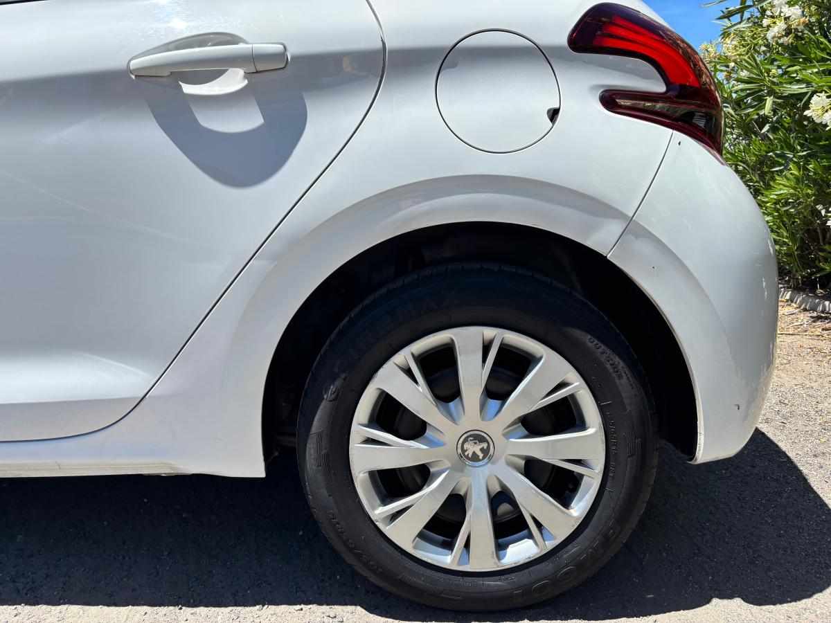 peugeot-208-1-5-bluehdi-2019-diesel-1499cc